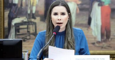Carol de Toni